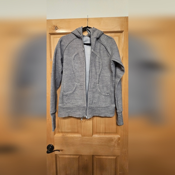 LULULEMON HOODED medium weight jacket, size 12 - Picture 5 of 11